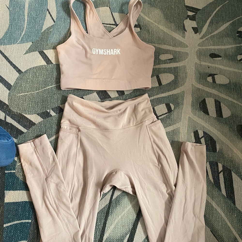 Nude gymshark set